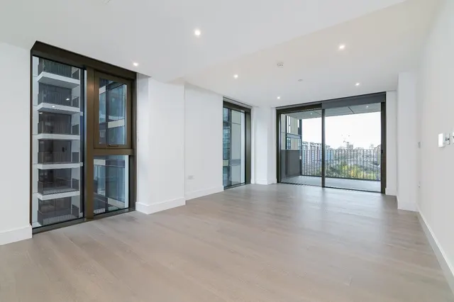 Fitzroy House, London, SW11, photo 1