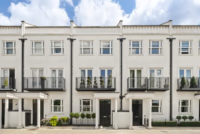 Beavor Lane, Hammersmith, West London, photo 1