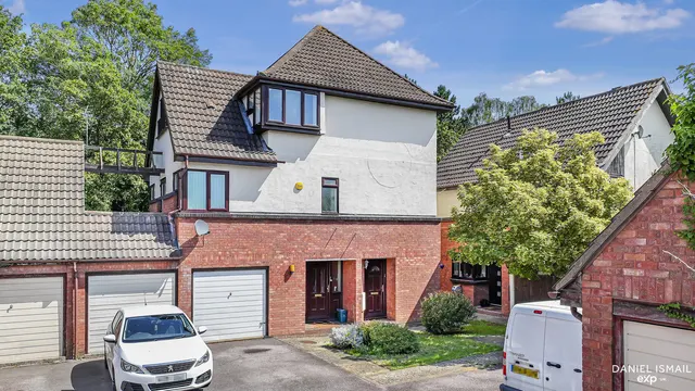 Kenton Way, Langdon Hills, SS16, photo 1