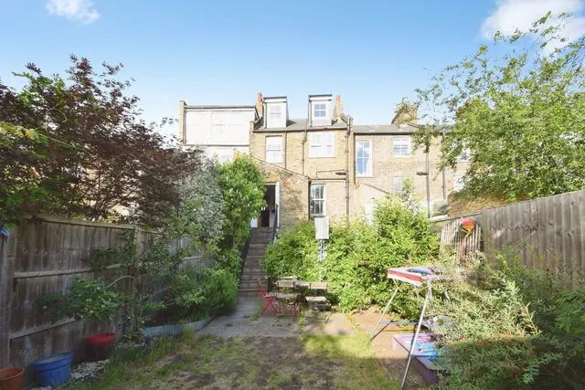 Vanbrugh Hill, London, SE10, photo 1