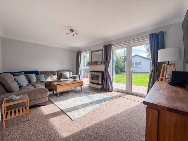 Falcon Close, Patchway, BS34, photo 2