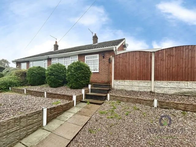 Westonfields Drive, Stoke-on-Trent, ST3, photo 1