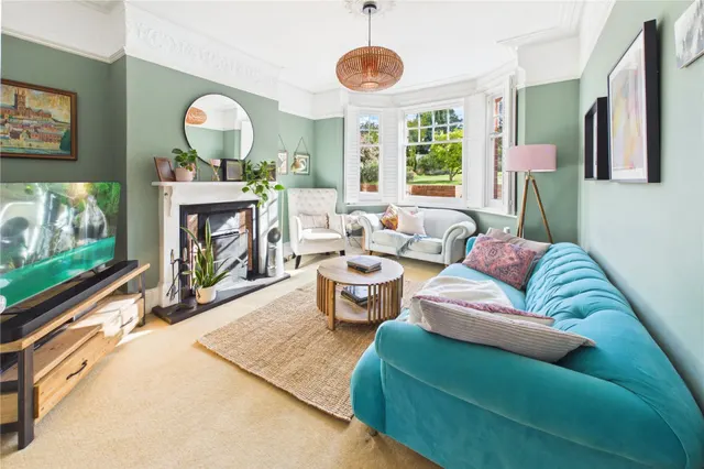 Oak Tree Road, Tilehurst, RG31, photo 3