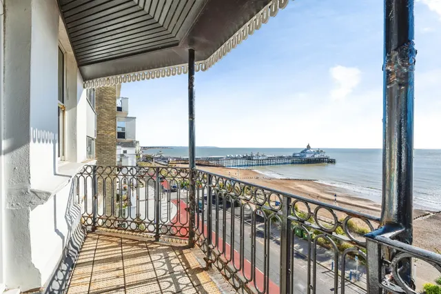 Grand Parade, Eastbourne, BN21, photo 1
