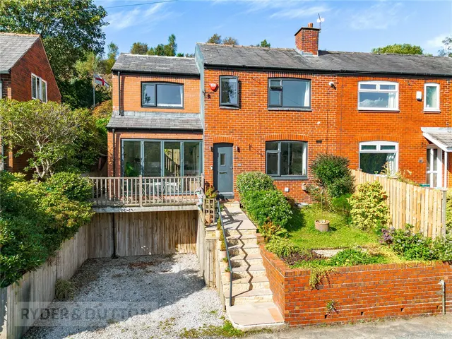 Hill End Road, Delph, OL3, photo 1