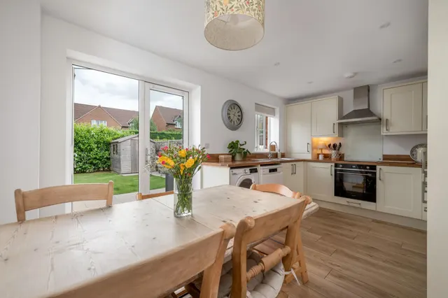 Hedgerow Close, Old Dalby, LE14, photo 3