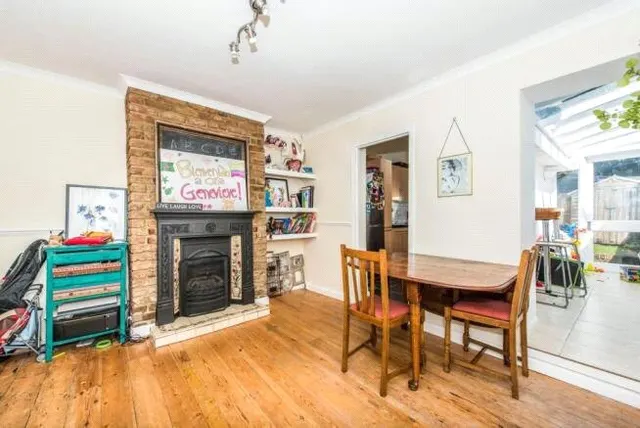 York Road, Kingston upon Thames, KT2, photo 2