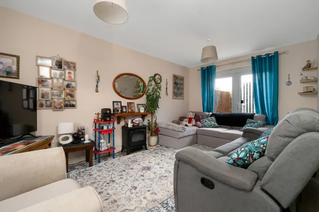 Farrer Way, Barleythorpe, LE15, photo 3