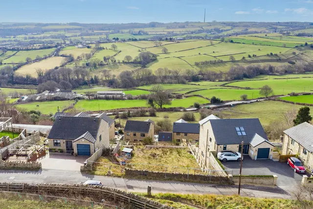 Foxroyd Lane, Thornhill, photo 2
