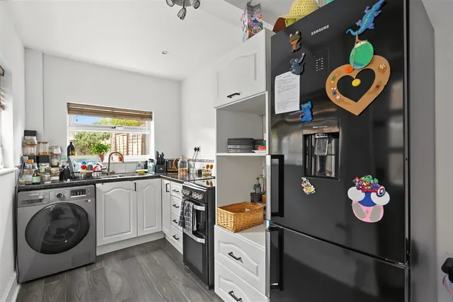 Cornhill Road, Carlton, NG4, photo 3