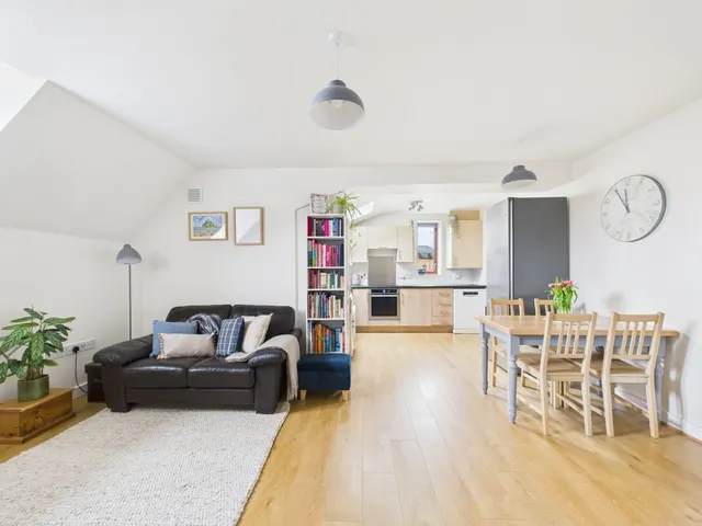 Abberley Wood, Great Shelford, CB22, photo 3