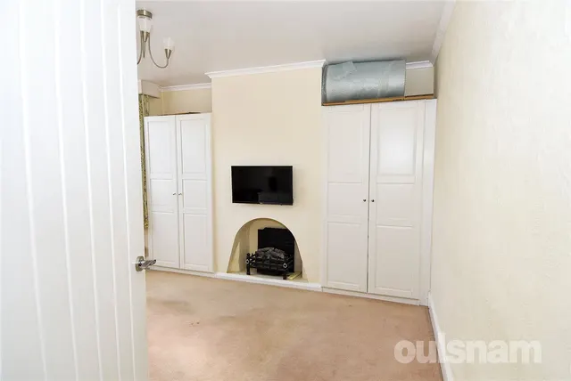Photo 3 — Dulvern Grove, Kings Heath, Birmingham, West Midlands, B14 6LX