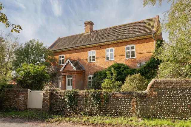 Banningham, NR11, photo 1