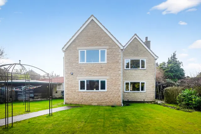 Radnor Park, Corston, SN16, photo 1