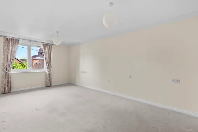 Longwick Road, Princes Risborough, HP27, photo 3