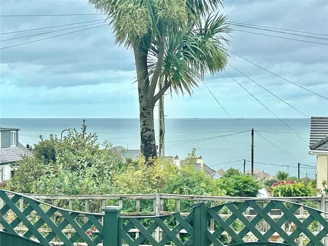 Bay View Road, Benllech, LL74, photo 2