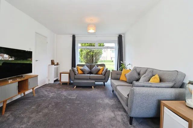 Photo 2 — Maisemore, Yate, Bristol, Gloucestershire, BS37