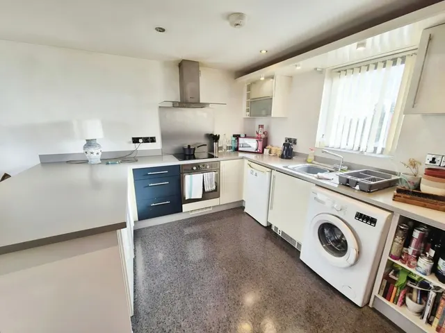 Addison Close, Gillingham, SP8, photo 2