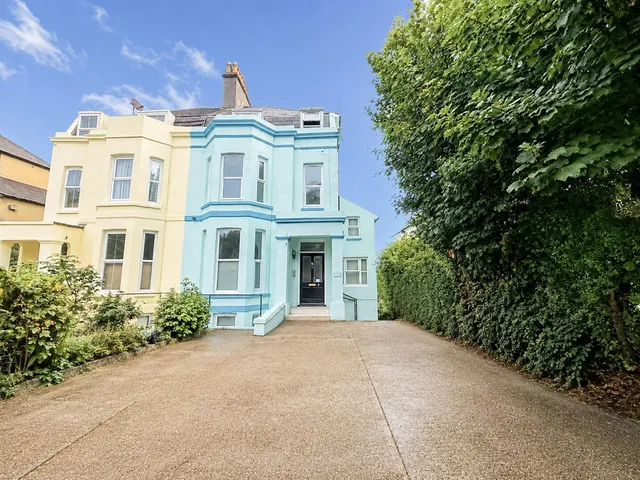 Bohemia Road, St. Leonards-On-Sea, TN37 6RA, photo 1