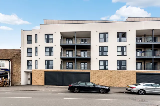 Stoke Road, Slough, London, SL2, photo 1