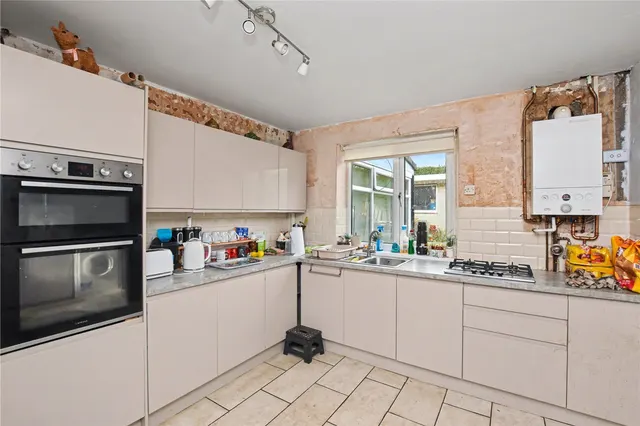 Summerfield Place, Leeds, LS13, photo 3