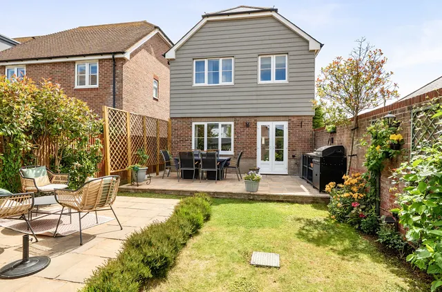 Kings Close, Arundel, BN18, photo 1