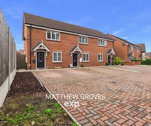 Canal Close, Newport, TF10, photo 1