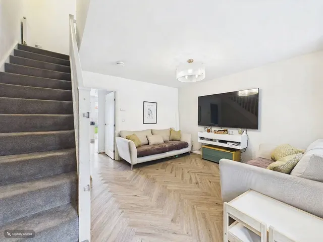 Canal Close, Newport, TF10, photo 2