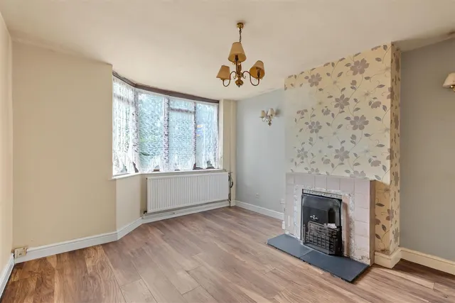 Banks Road, Toton, NG9, photo 2