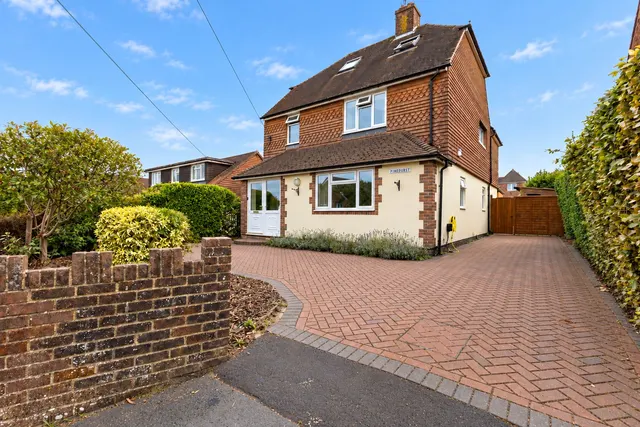 Clovelly Road, Hindhead, GU26, photo 1