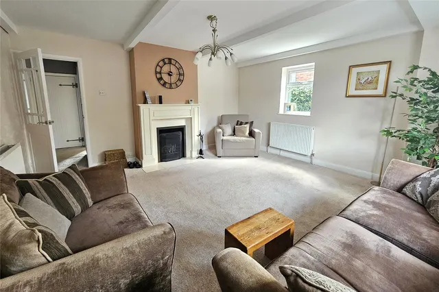 Clovelly Road, Hindhead, GU26, photo 2