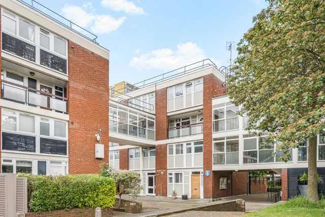 Heron House, Battersea, photo 1