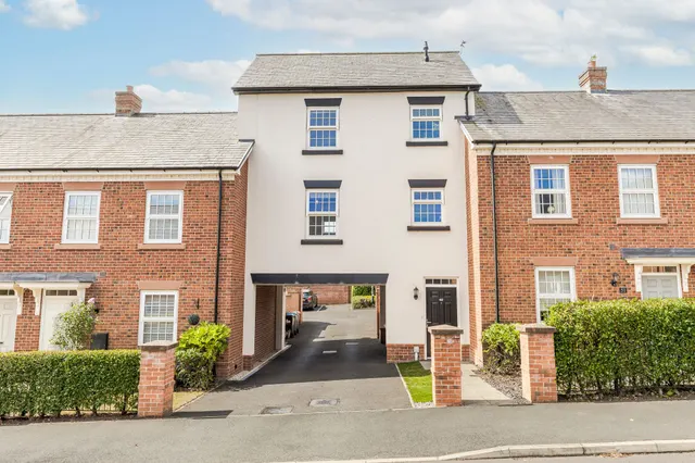 Hazelhurst Way, Tarporley, photo 2