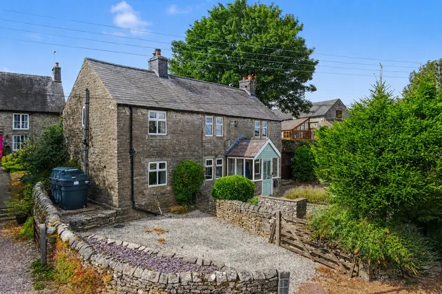 School Road, Wetton, DE6, photo 1