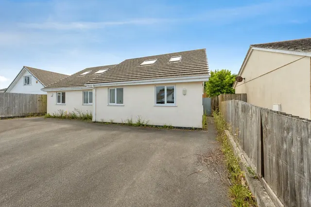 Palm Drive, St. Merryn, PL28, photo 1