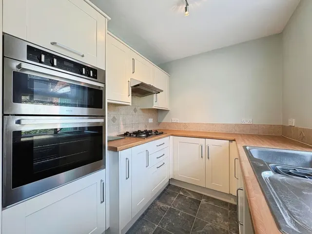 Eastland Road, Yeovil, BA21, photo 3