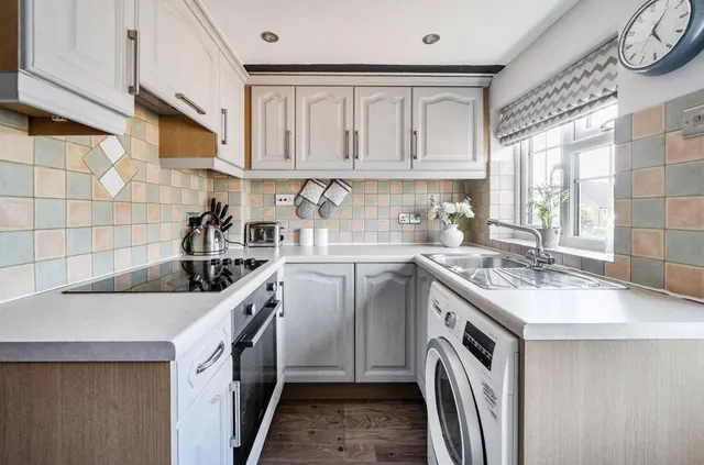 Winslow Road, Granborough, MK18, photo 3