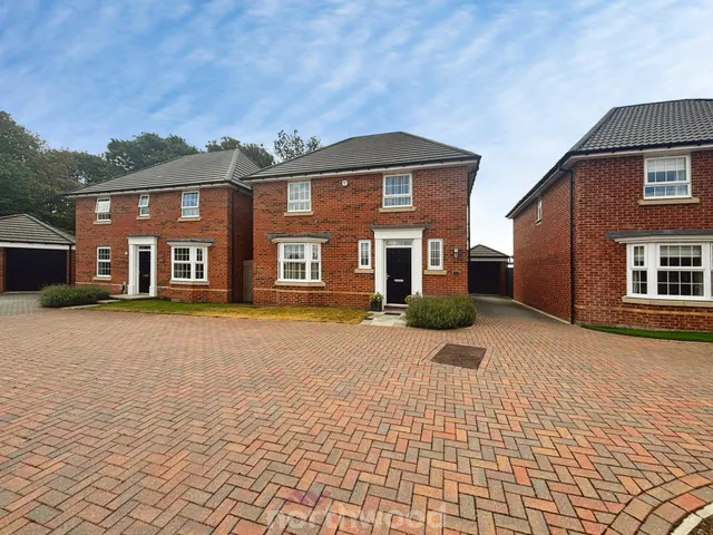 Woodland Crescent, Hatfield, DN7, photo 1