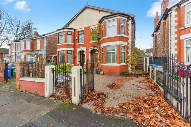 Upper Chorlton Road, Whalley Range, Greater Manchester, M16, photo 1