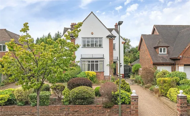 Manor Way, Beckenham, BR3, photo 1