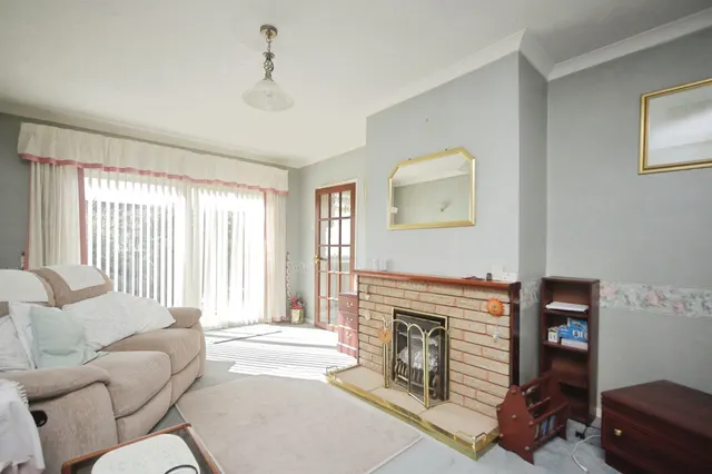 Warwick Road, Taunton, TA2, photo 3