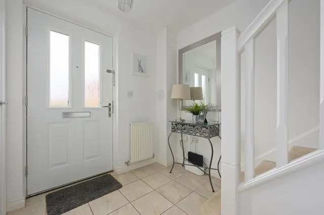 Photo 3 — McGarvie Drive, Redding, Falkirk, FK2 9FR