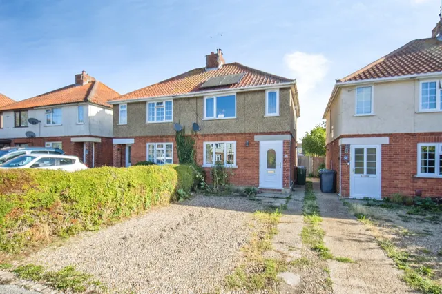 Edwin Avenue, Woodbridge, photo 1