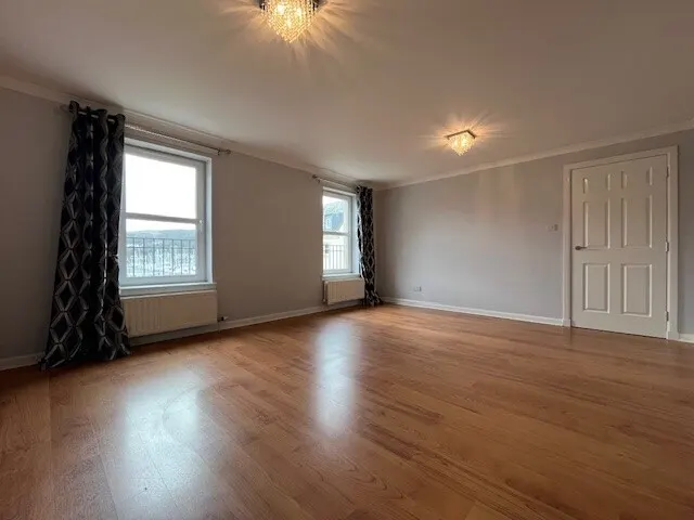 Harbour Square, Inverkip, PA16, photo 1