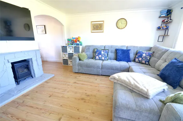 Crouch House Road, Edenbridge, TN8, photo 2
