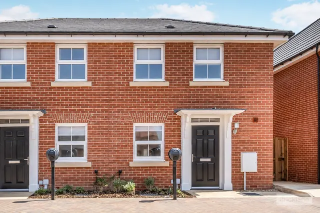 Stedman Avenue, Thurston, IP31, photo 1