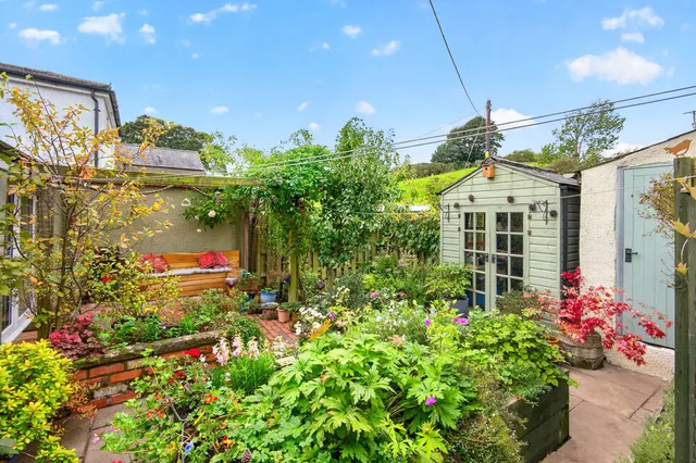 Beech Hill, Oughterside, CA7, photo 2