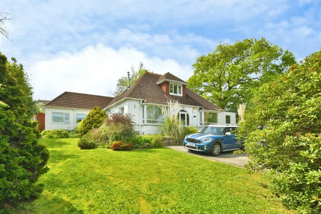 Callington Road, Saltash, photo 1