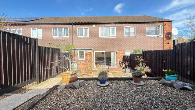 Photo 2 — Fellowes Gardens, Fletton, Peterborough, PE2