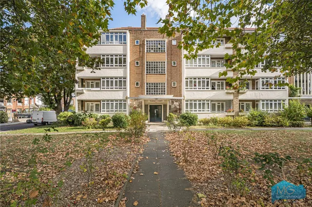 Park Road, Crouch End, N8, photo 1